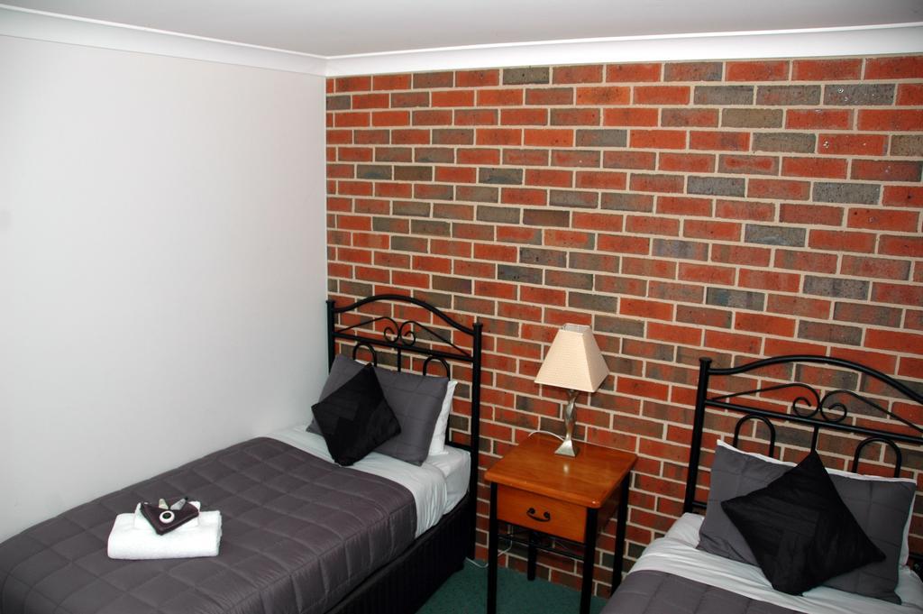 Poachers Paradise Rutherglen Room photo