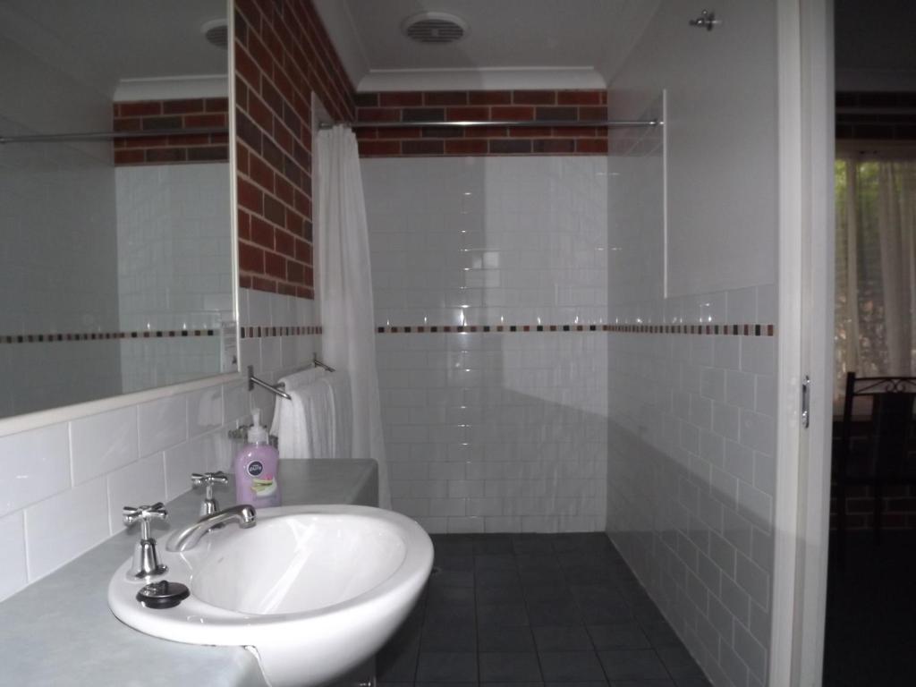 Poachers Paradise Rutherglen Room photo